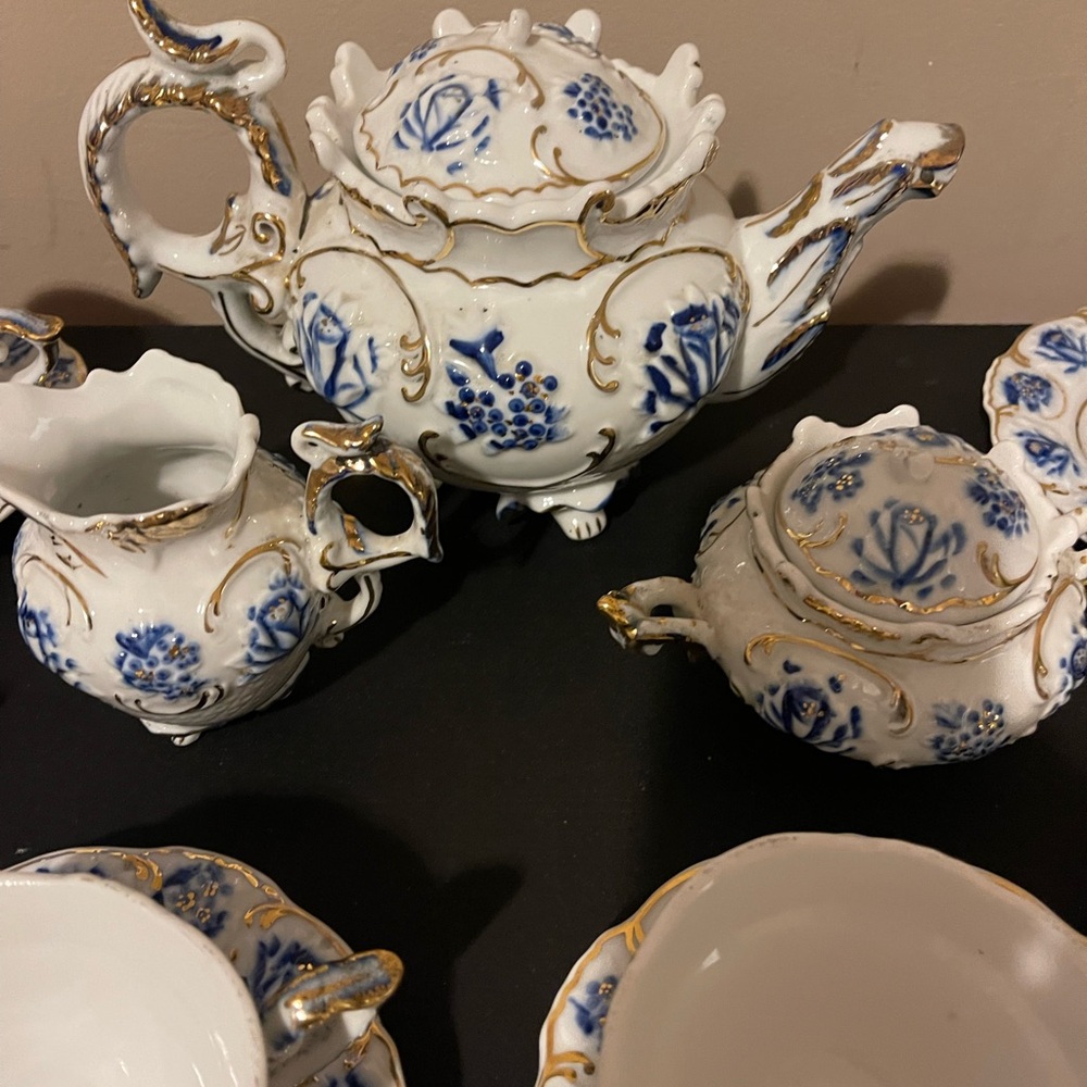 Royal Vienna Fine Porcelain Tea Set Blue White Gold China Wow Antique VTG Rare - Picture 9 of 16
